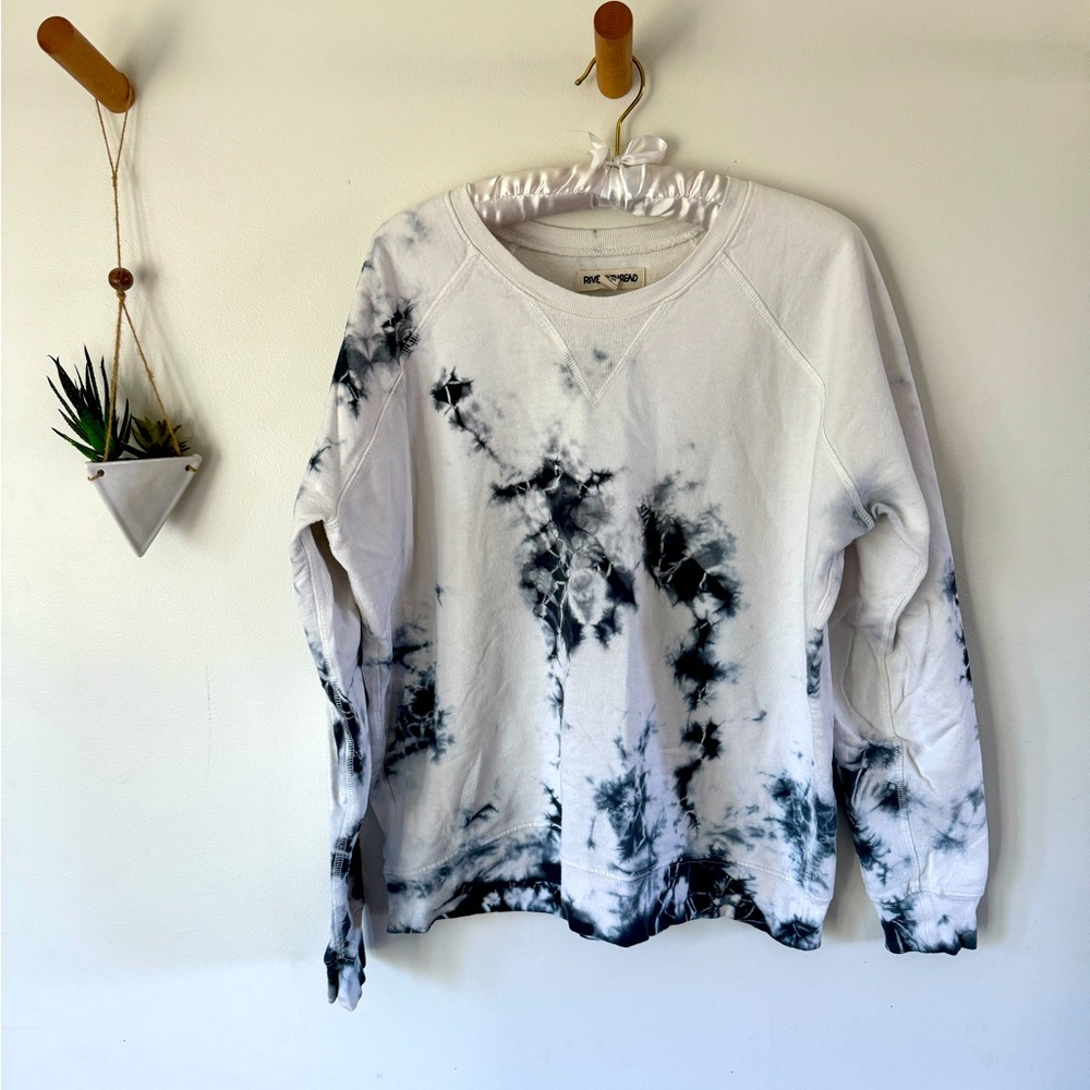 Rivet & Thread sweatshirt